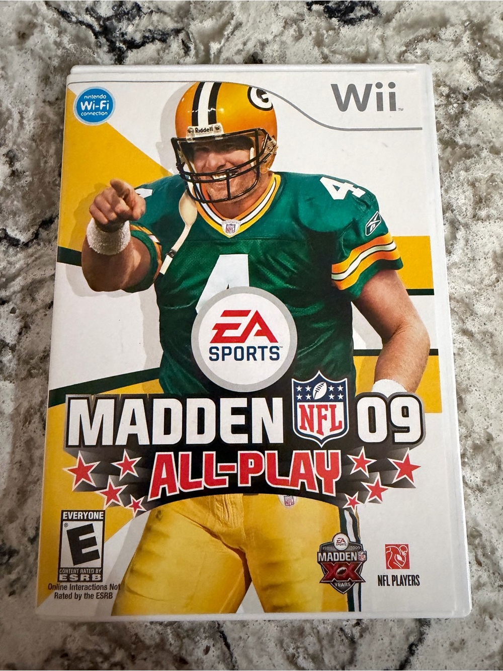 EA Sports Madden NFL 09 All-Play (Wii) - Green & Yellow